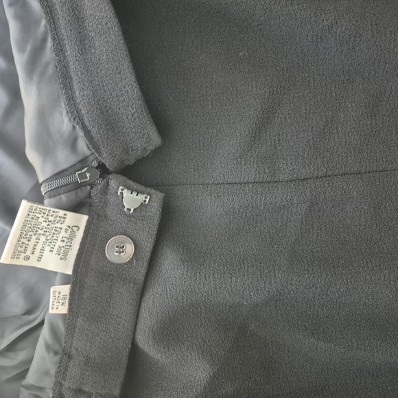 Women's Green Blazer & Black Skirt - Picture 6 of 9